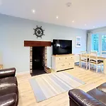 Seashells - Part Of The The Bay Filey Village With Pool, Gym And Direct Access, Pub, Restaurant, Tennis And Meadows Walks Σπίτι διακοπών *