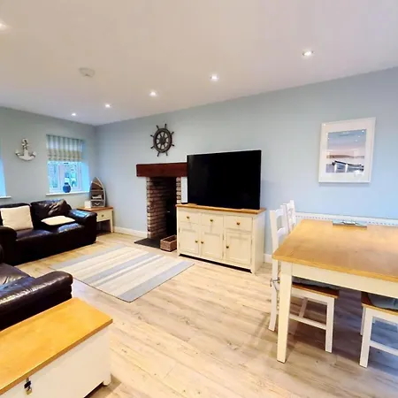 Σπίτι διακοπών Seashells - Part Of The The Bay Filey Village With Pool, Gym And Direct Access, Pub, Restaurant, Tennis And Meadows Walks *