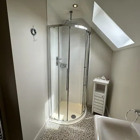 Seashells * Reighton